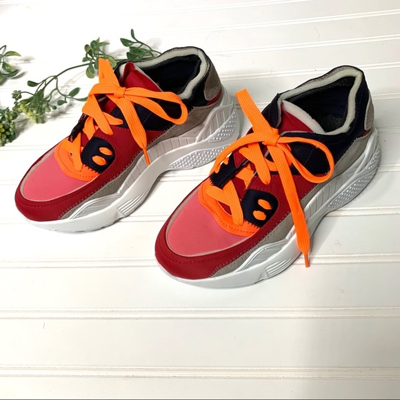 Jeffrey Campbell Marathon Sneaker - Picture 4 of 5